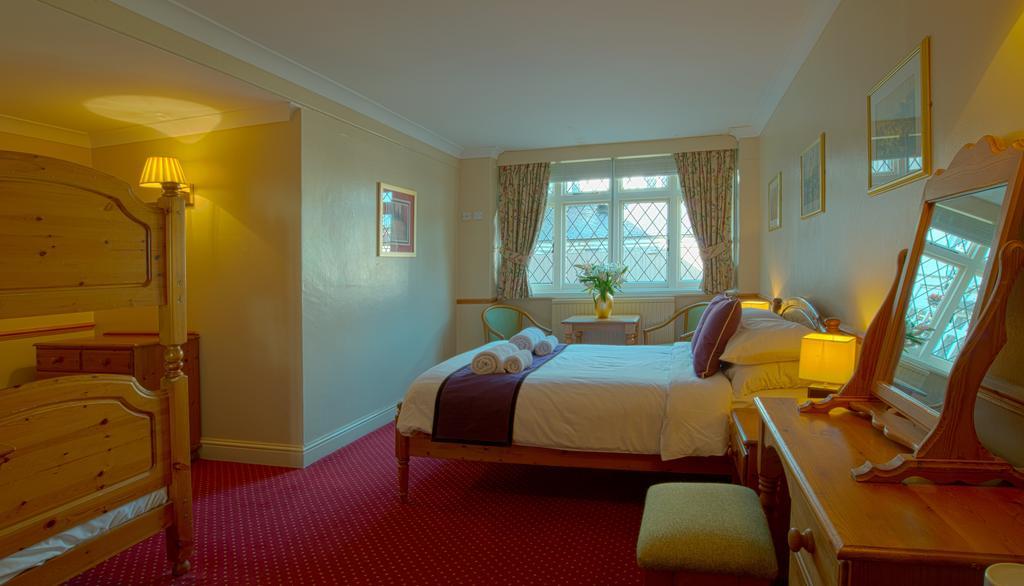 Rose Of York Otel Richmond  Oda fotoğraf